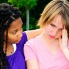 Teen-consoling-her-friend-590x295