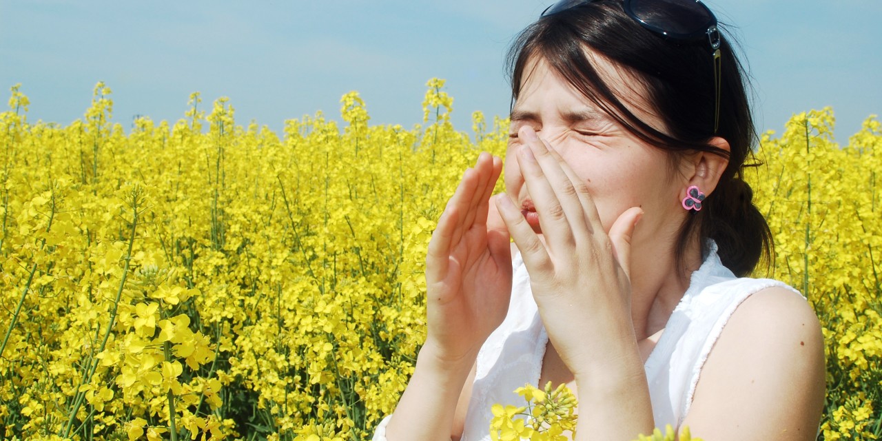 7 Ways to Keep Your Kids Away from Seasonal Allergies